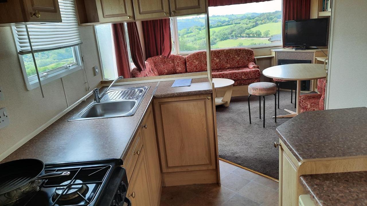 Villa Grey Alders Carmarthen Exterior foto